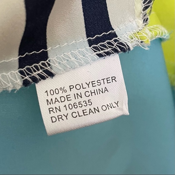 Anthropologie Top - Picture 7 of 7